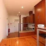 Moniz Terrace شقة