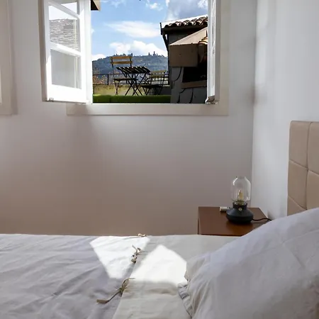 Moniz Terrace * Guimaraes