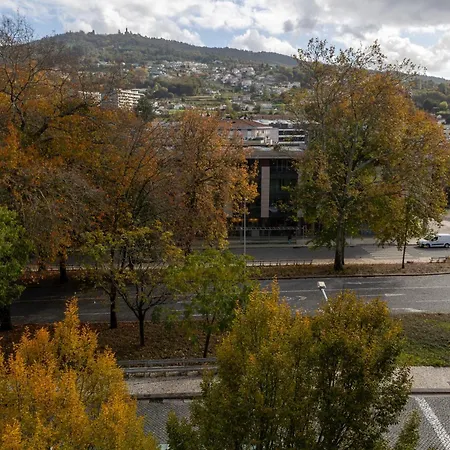 Moniz Terrace גימראייש