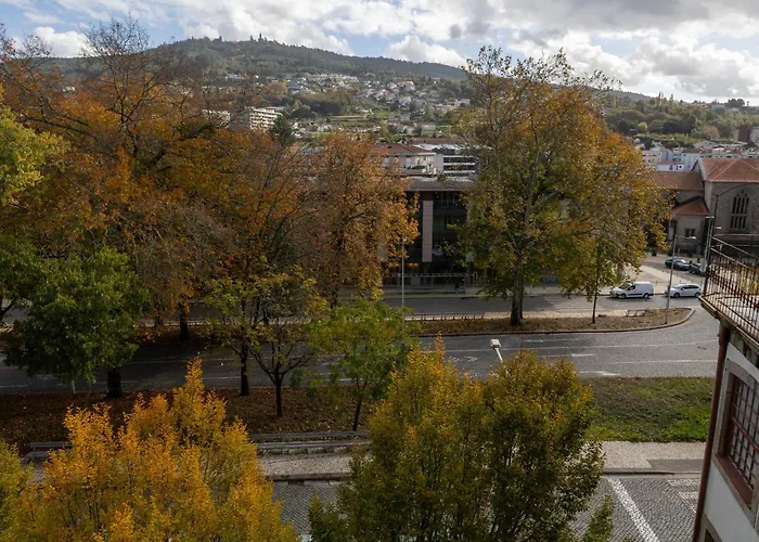 Moniz Terrace גימראייש